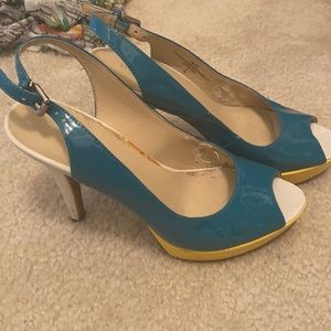 Blue yellow peep toes